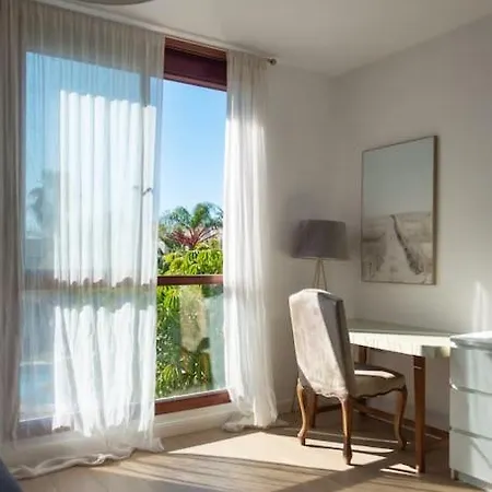 Appartement Stunning 2 Bd Townhouse By Hostlovers Estepona