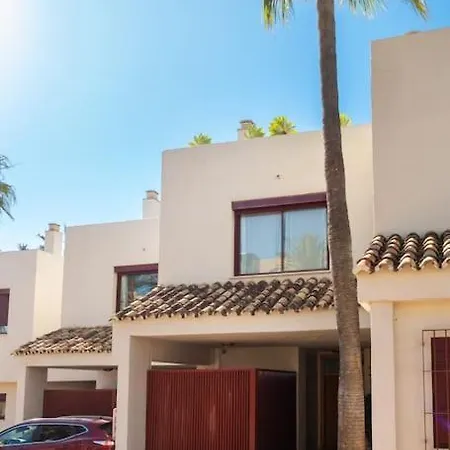 Appartement Stunning 2 Bd Townhouse By Hostlovers